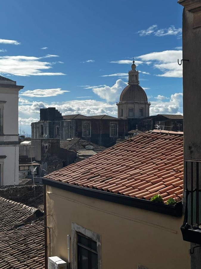 Dimora Sicula Guest House Catania Exterior photo