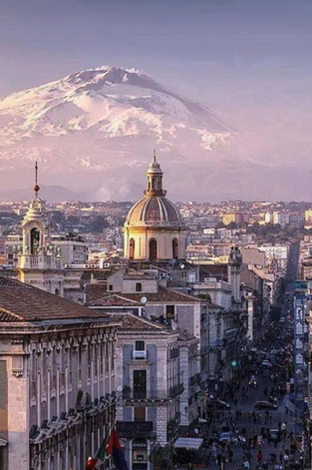 Dimora Sicula Guest House Catania Exterior photo